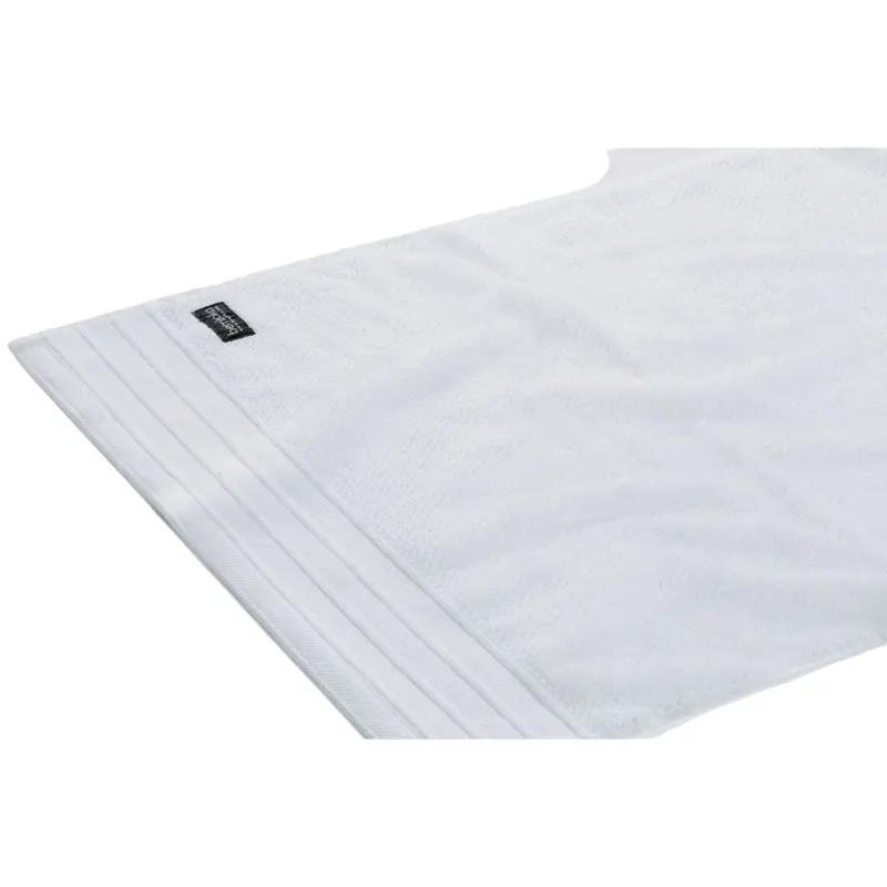 Bemboka White Hand Towel – Jacquard Weave With Chenille Border, 50 X 80 Cm 1