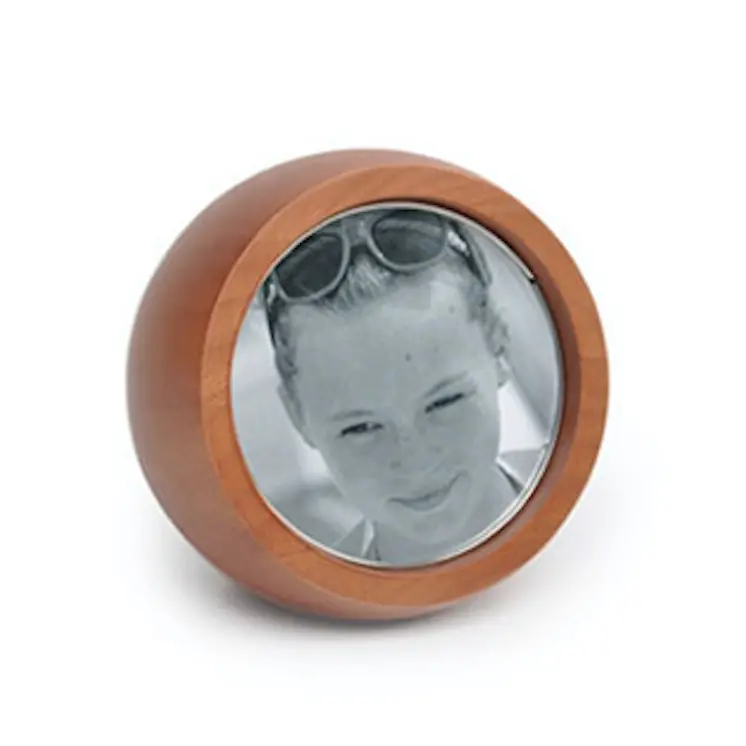 Bubble-Effect Large Photo Frame 1