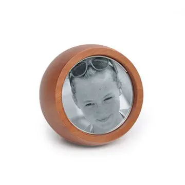Bubble-Effect Medium-Sized Photo Frame 1