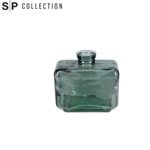 Compact Green Ceramic Vase – 23×12×22Cm Dimensions 1