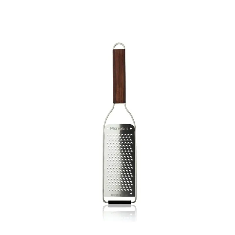 Microplane Master Coarse Grater – Professional-Grade Stainless Steel Zester 1