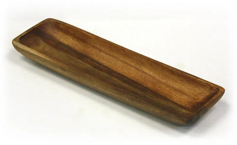 Rectangular Boat-Shaped Acacia Serving Tray – 14-Inch Organic Mountain Woods Brown Design 1