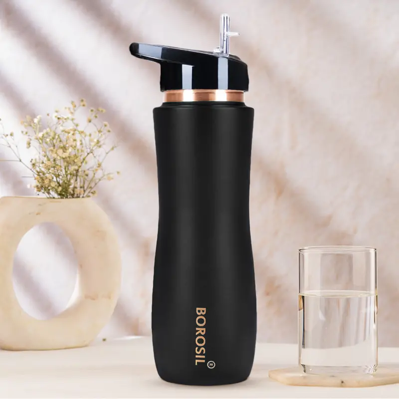 Sipper Matte Black Copper Vacuum-Insulated Water Bottle 1