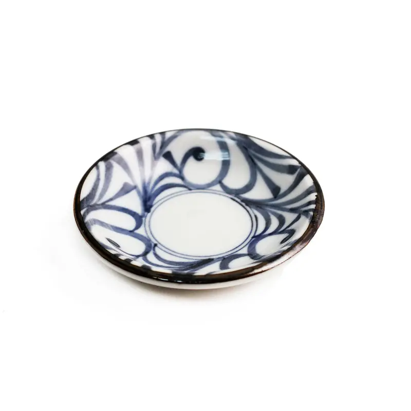Spiral Karakusa Decorative Soy Sauce Dish – 3.7" Diameter 1