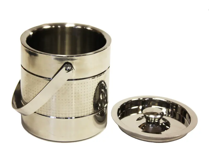 Stylish Hammered-Finish Double-Walled Stainless Steel Ice Bucket With Lid – 6-Inch Square 1